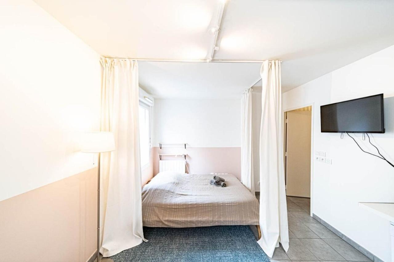 Le Petit Montel- Studio Avec Garage-Metro Valmy Lyon Zewnętrze zdjęcie